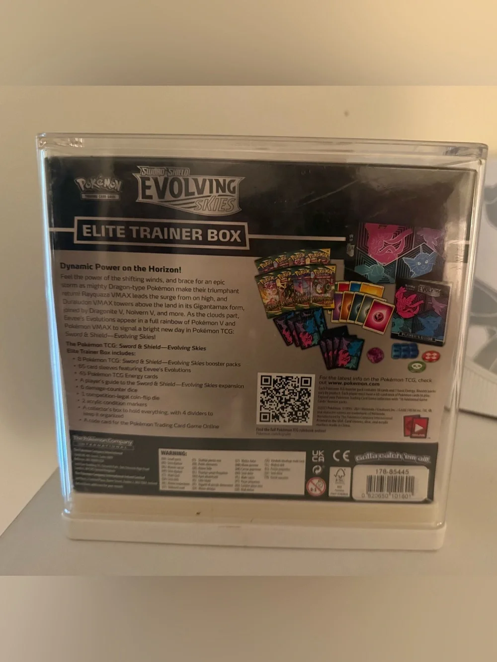 Evolving Skies Elite Trainer Box SEALED